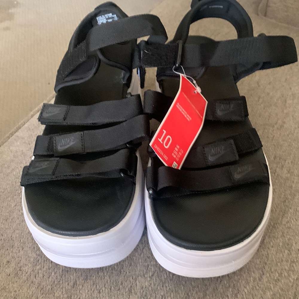 Nike womens icon classic sandal